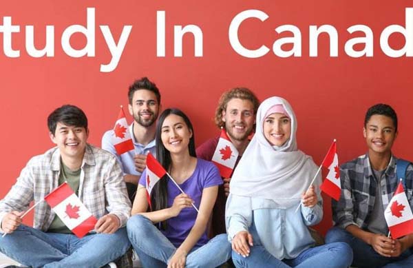 加拿大留学本科需要读几年，有哪些条件？